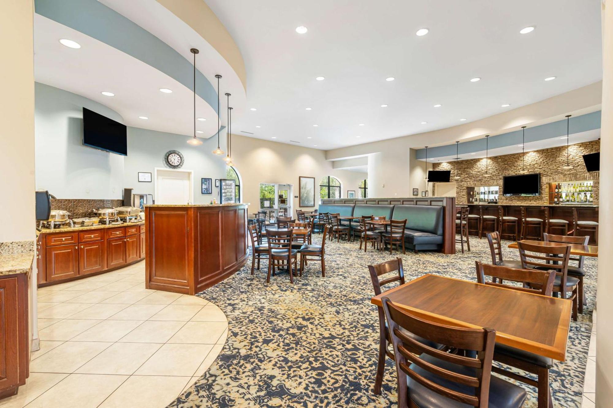 Best Western Plus Westgate Inn And Suites Leland Exterior foto